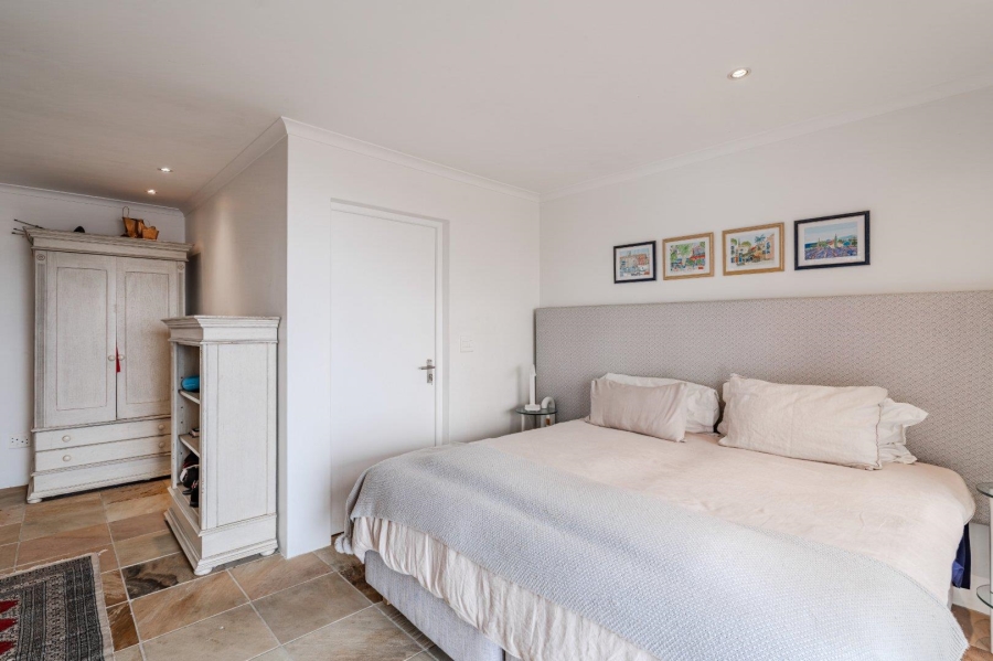 3 Bedroom Property for Sale in Bantry Bay Western Cape